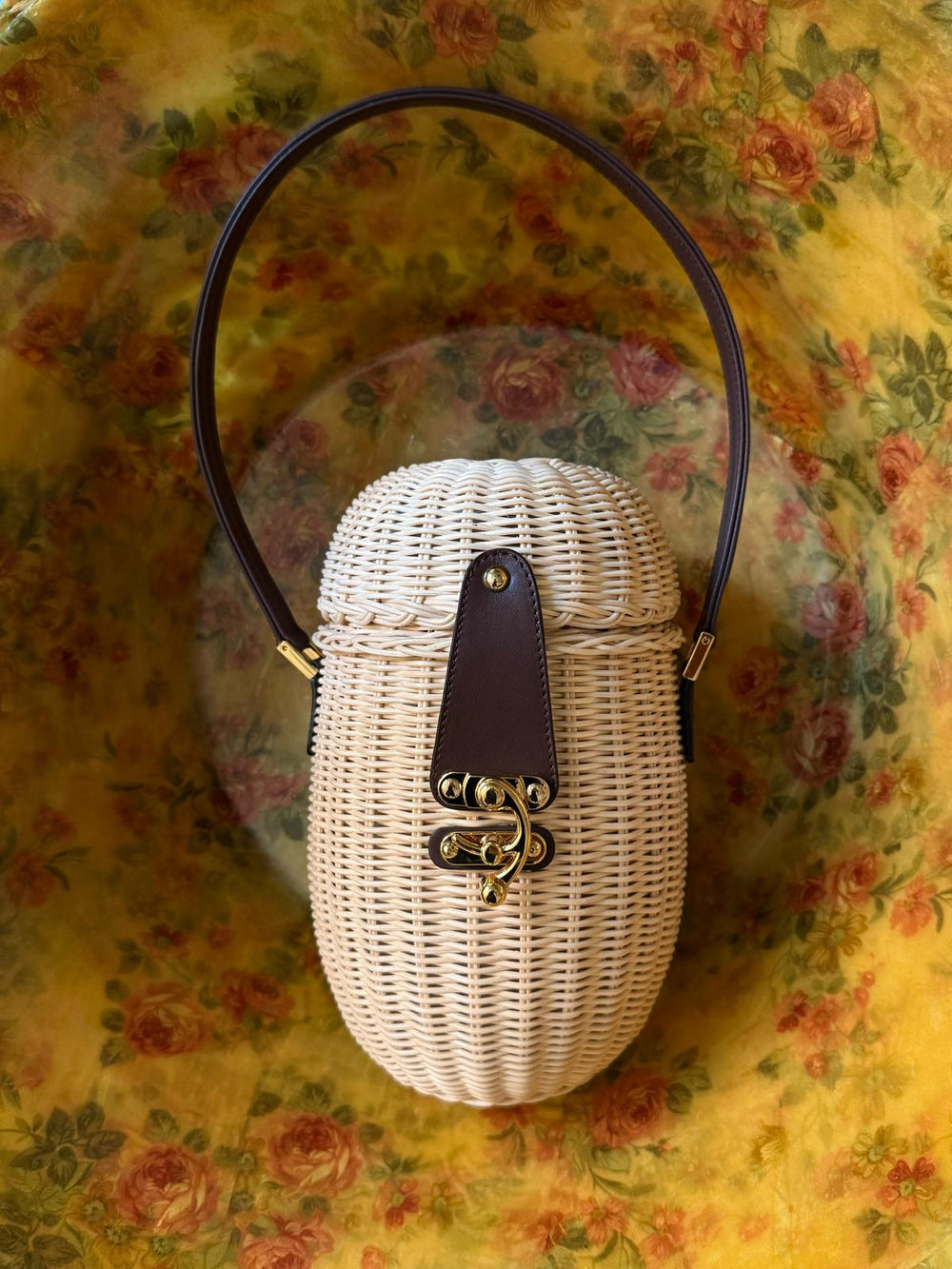 Egg Bucket Bag